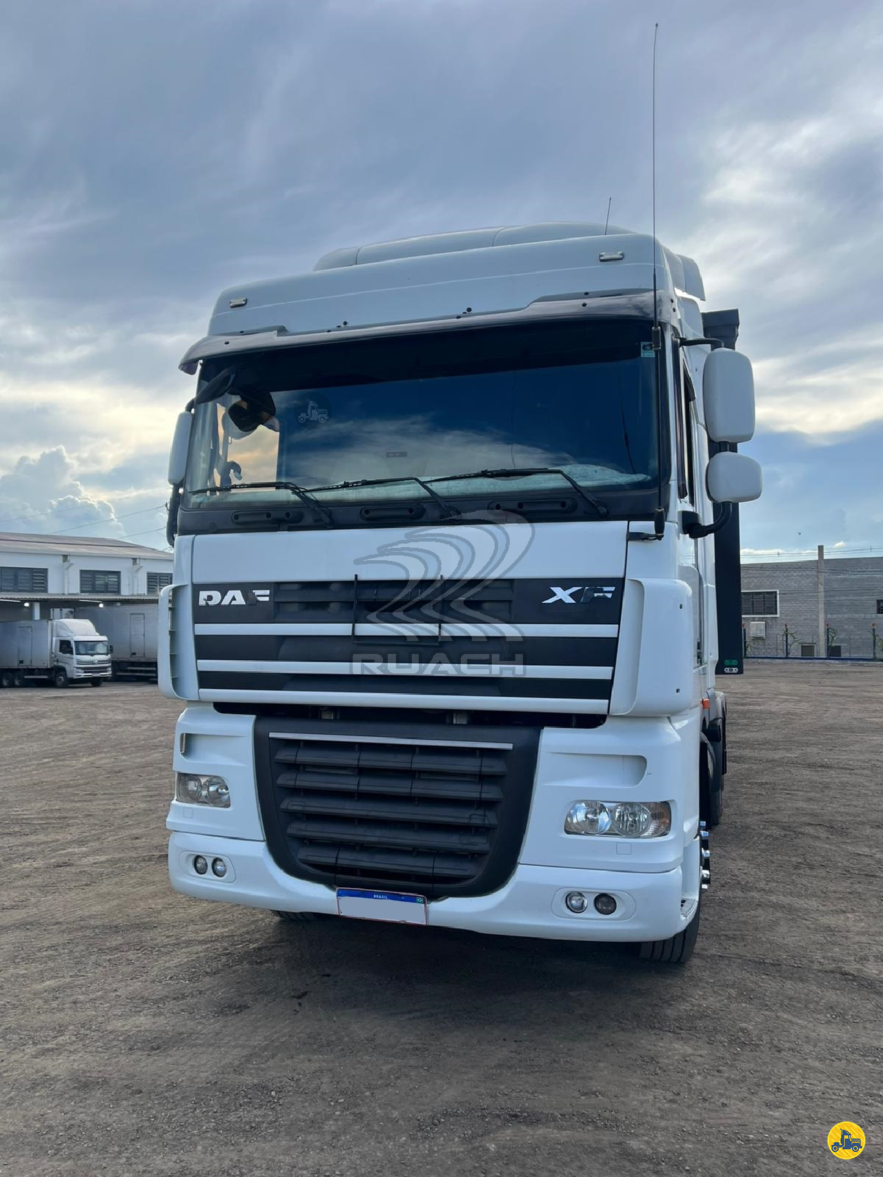 CAMINHAO DAF DAF XF105 460 Cavalo Mecânico Cavalo 6x2 Ruach Transportes CERQUILHO SÃO PAULO SP